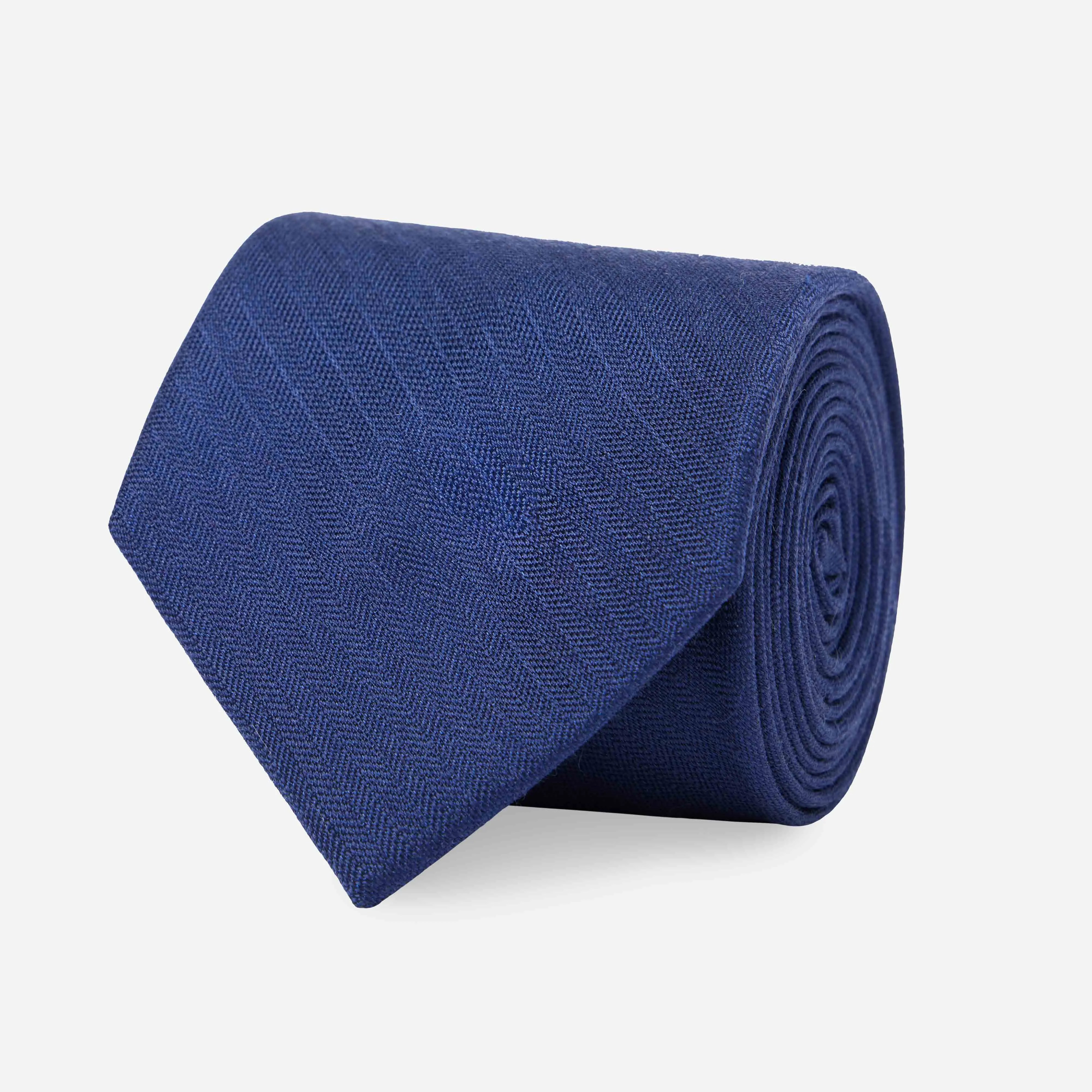 Astute Solid Navy Tie