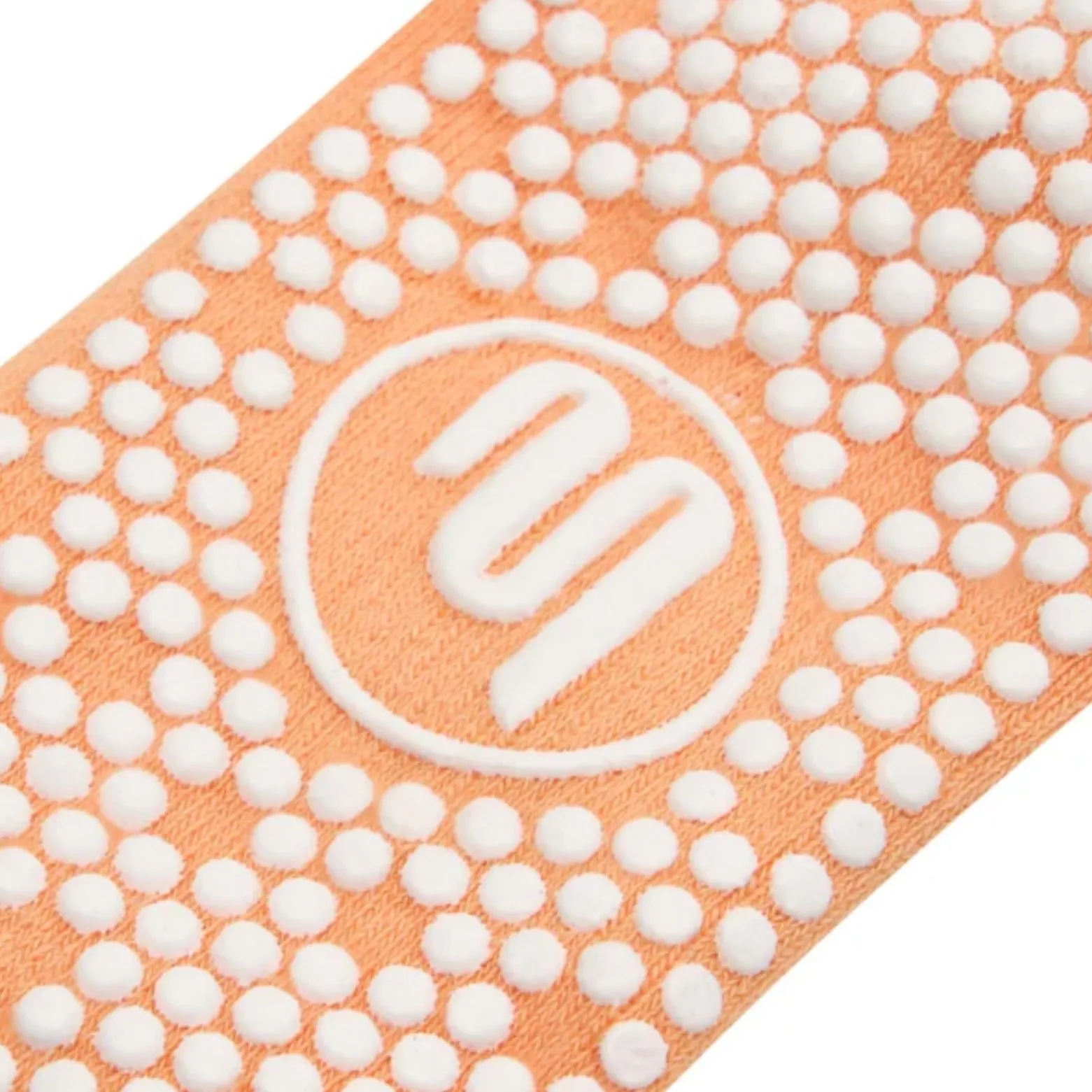 Classic Low Rise Grip Socks - Peach (Barre / Pilates)