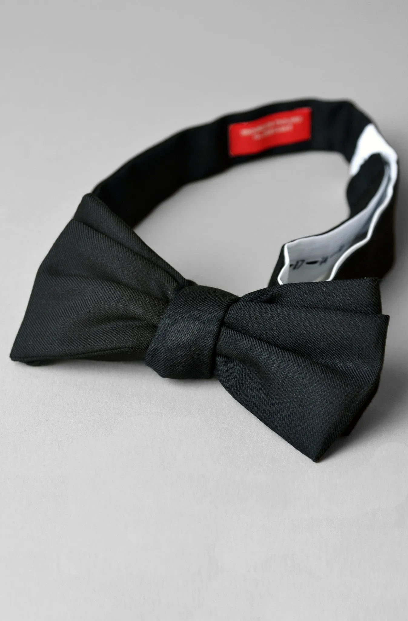 Formal Bowtie in Black Wool