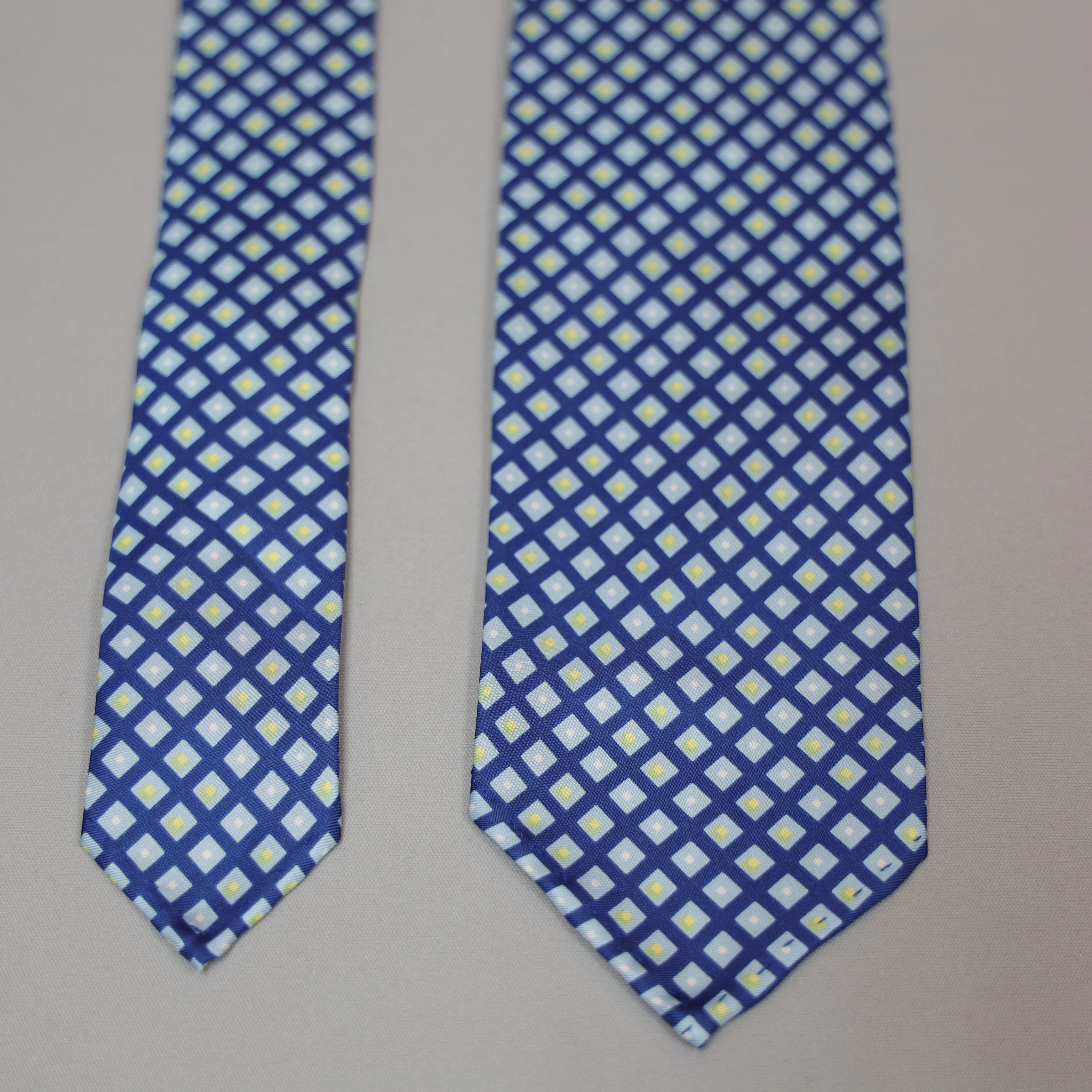 Handmade Vintage 7-Fold Tie