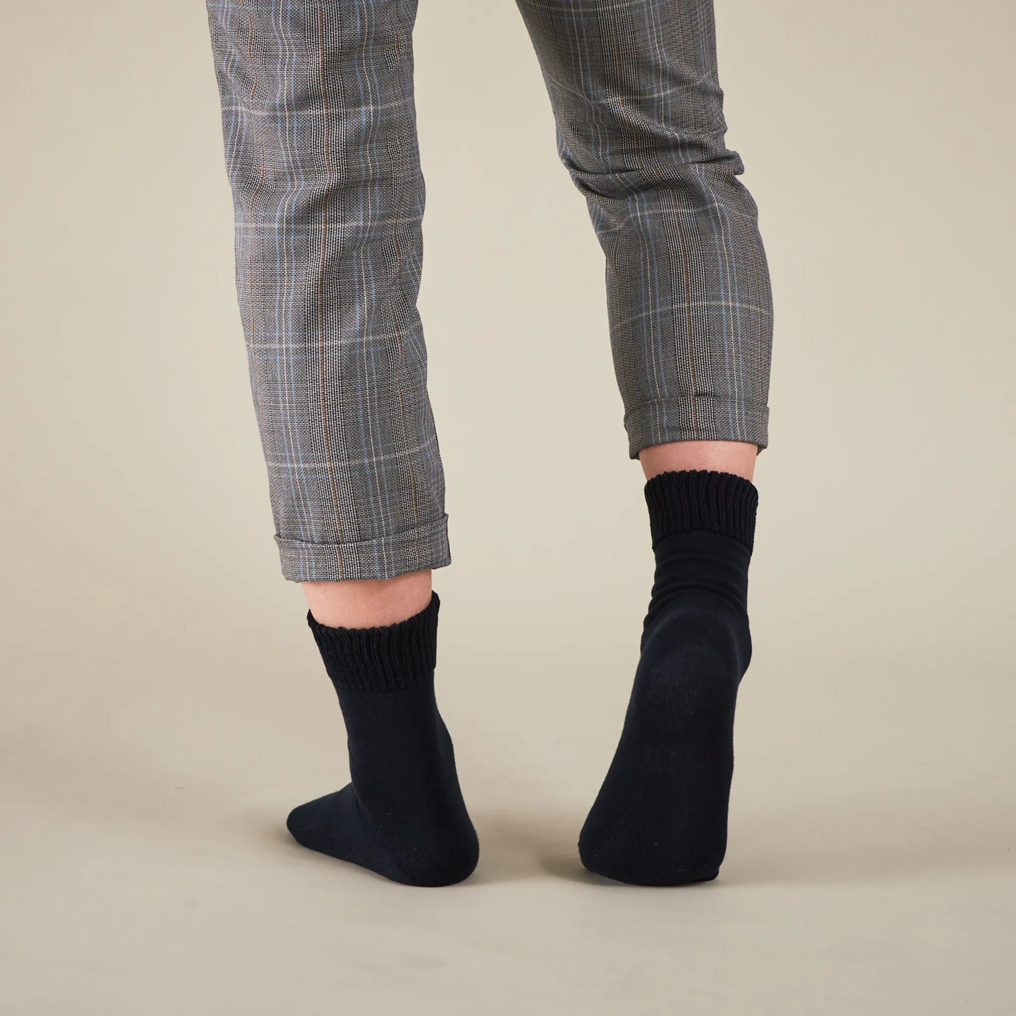 Men's Smooth Heel Socks (double-layered wool blend) - 700