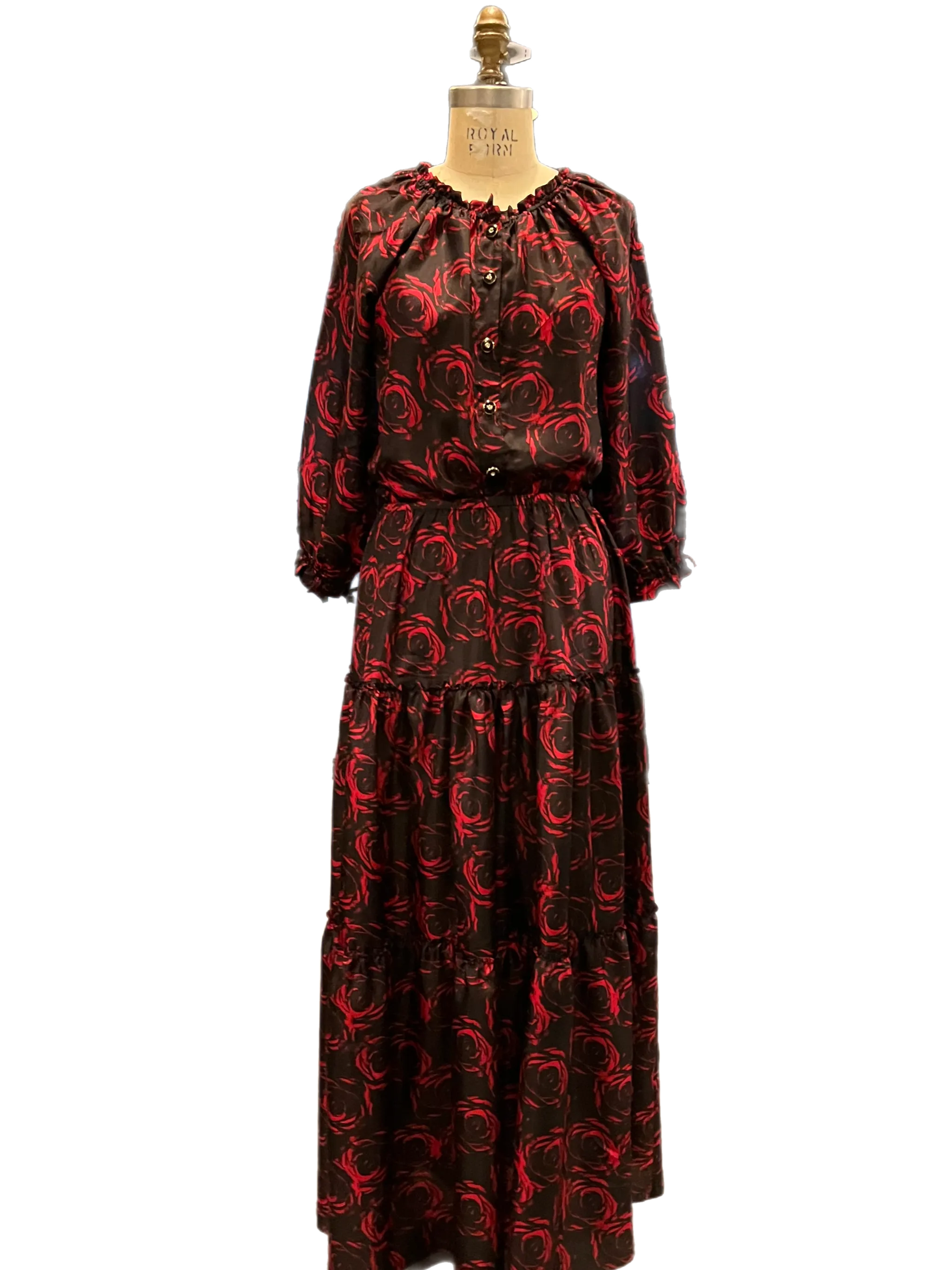 Printed Silk dress with 3/4 sleeves and tired skirt