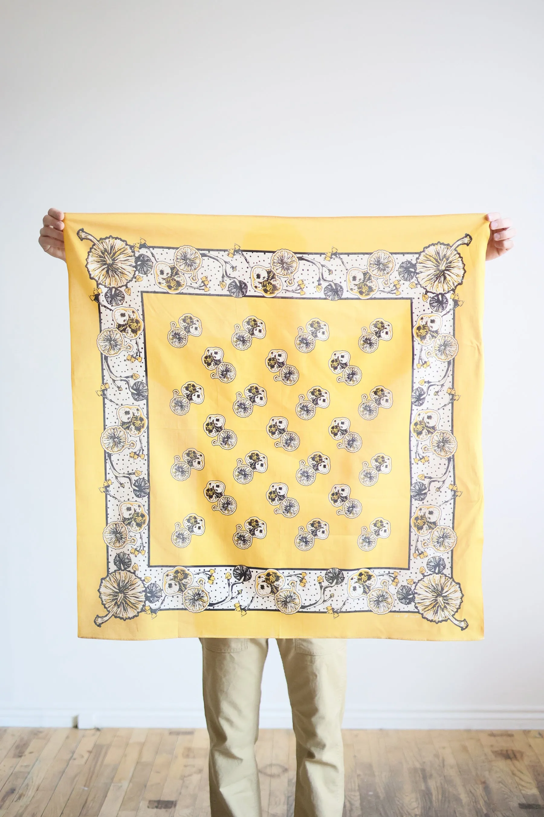 "Sincerity" Bandana - Ginko Gold