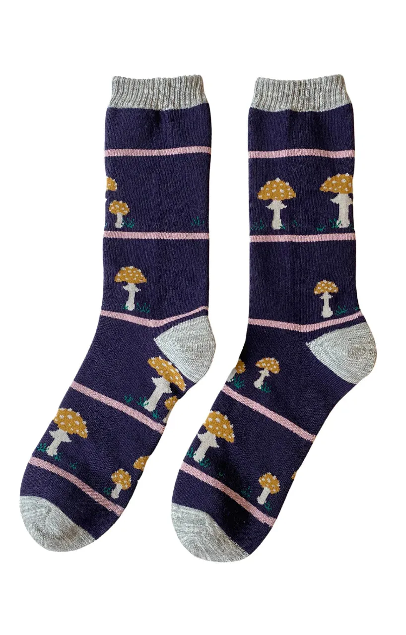 Organic Cotton Crew Socks - Replant Pairs Mushroom Design