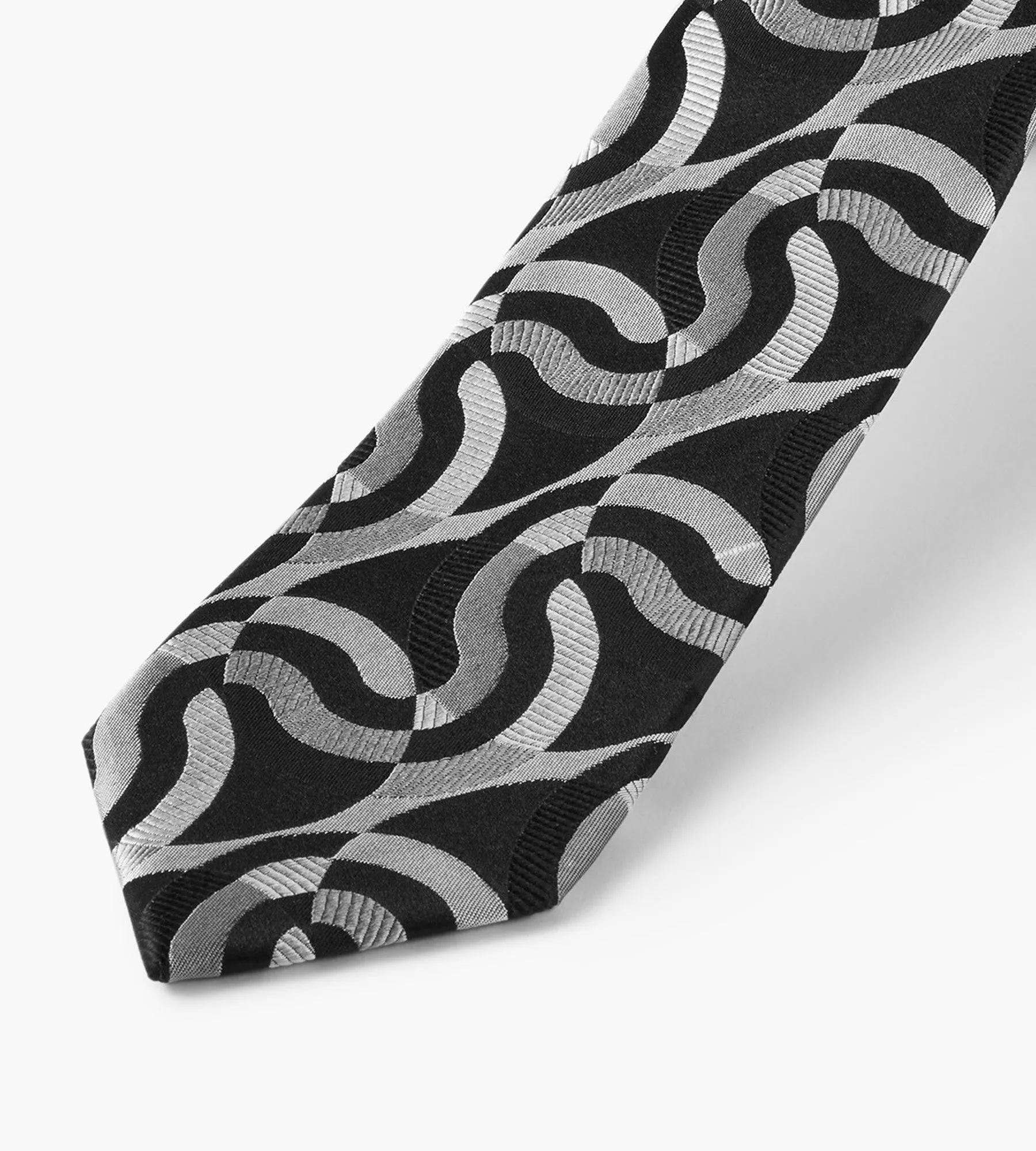 Retro Circles Tie