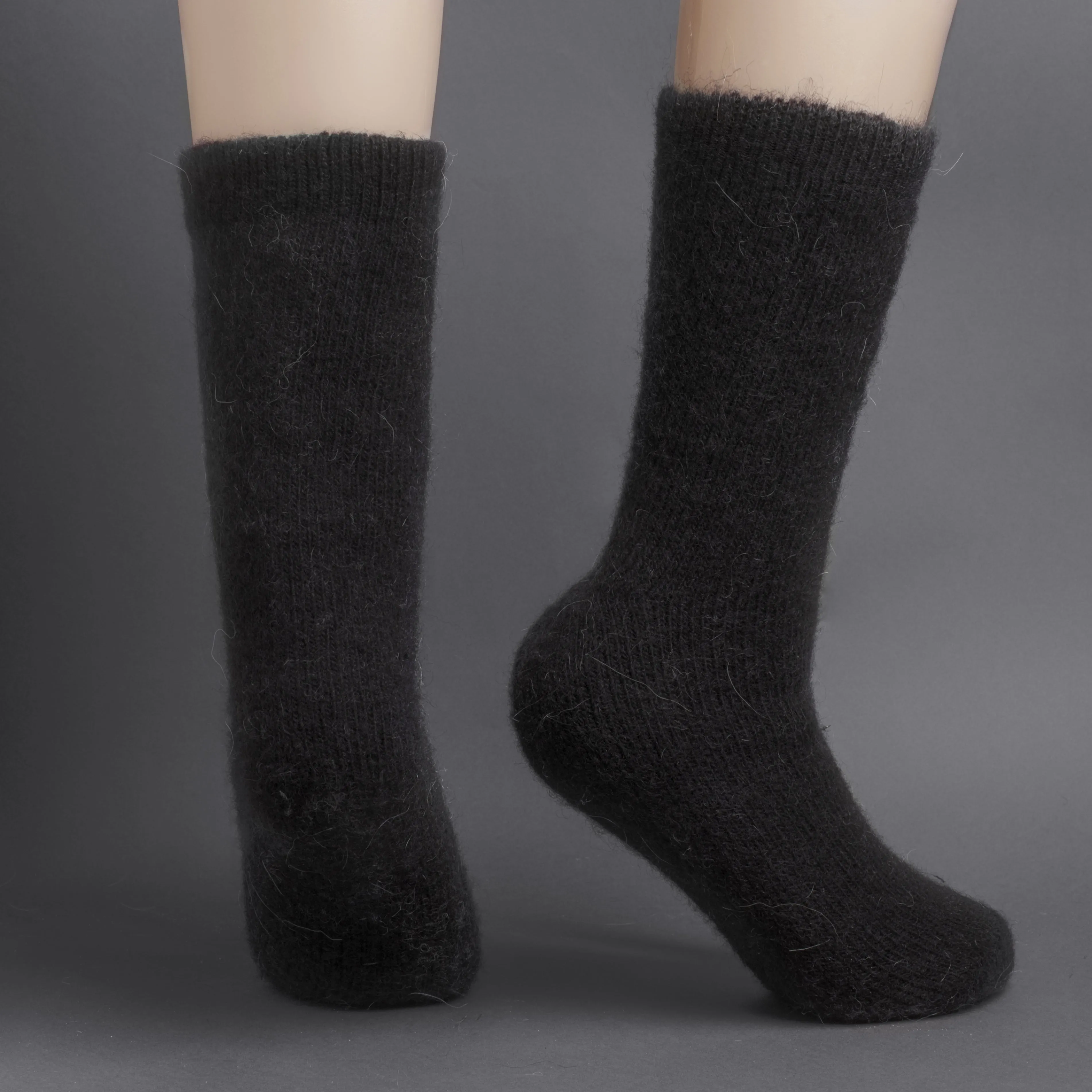 Unisex Simply Black Merino Wool Crew Socks